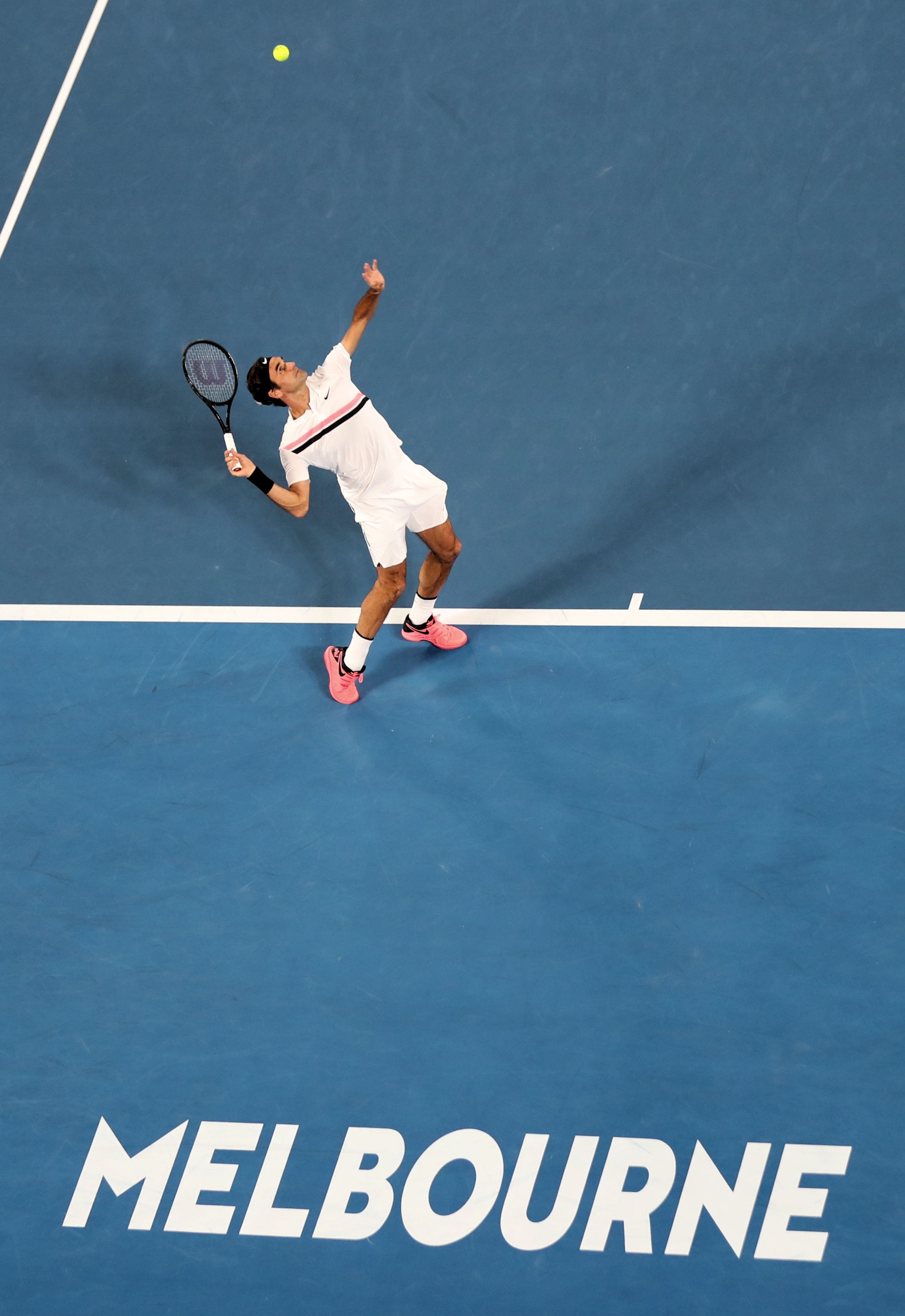 美国网球队力克澳大利亚网球队，费德勒统治全场的简单介绍