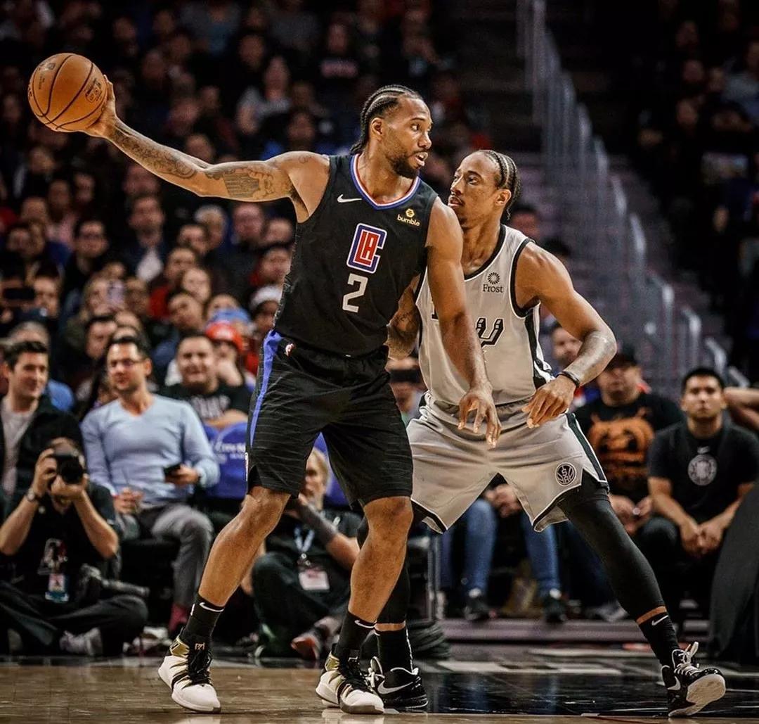 包含凯尔特人B队绝杀鹈鹕，米尔萨普送出助攻的词条