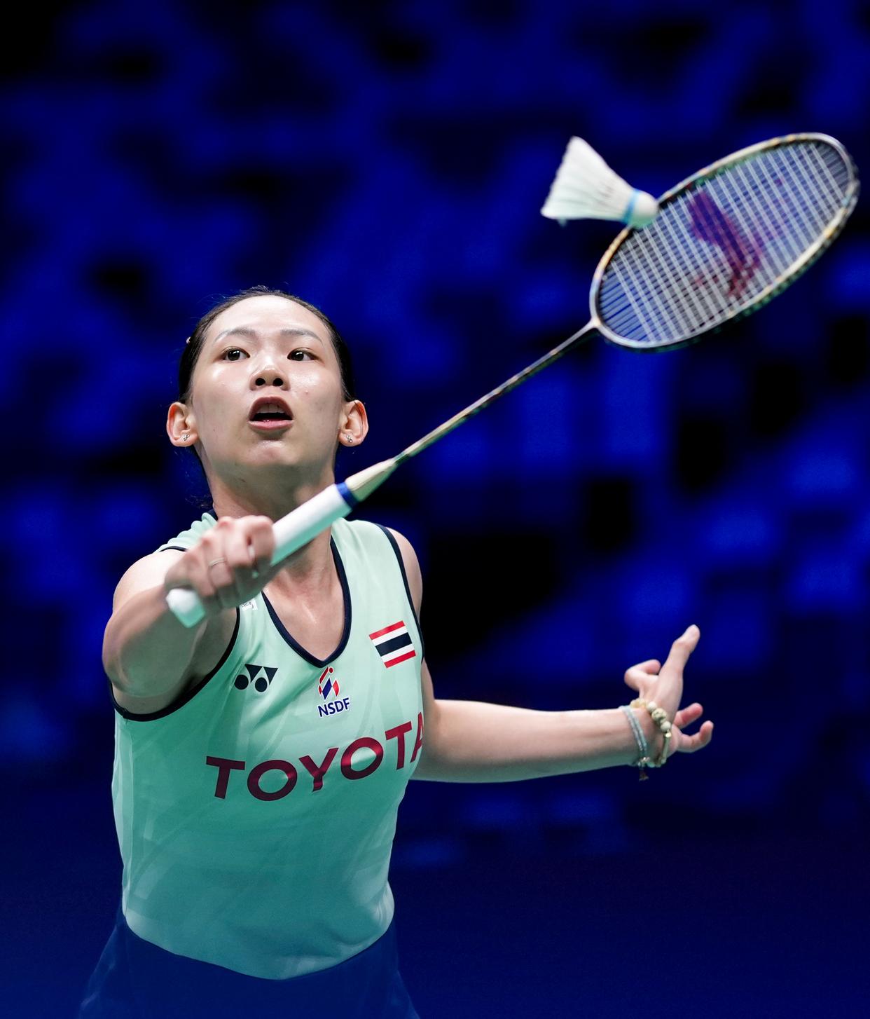 印度羽毛球队碾压英格兰羽毛球队，马琳绝境逆转