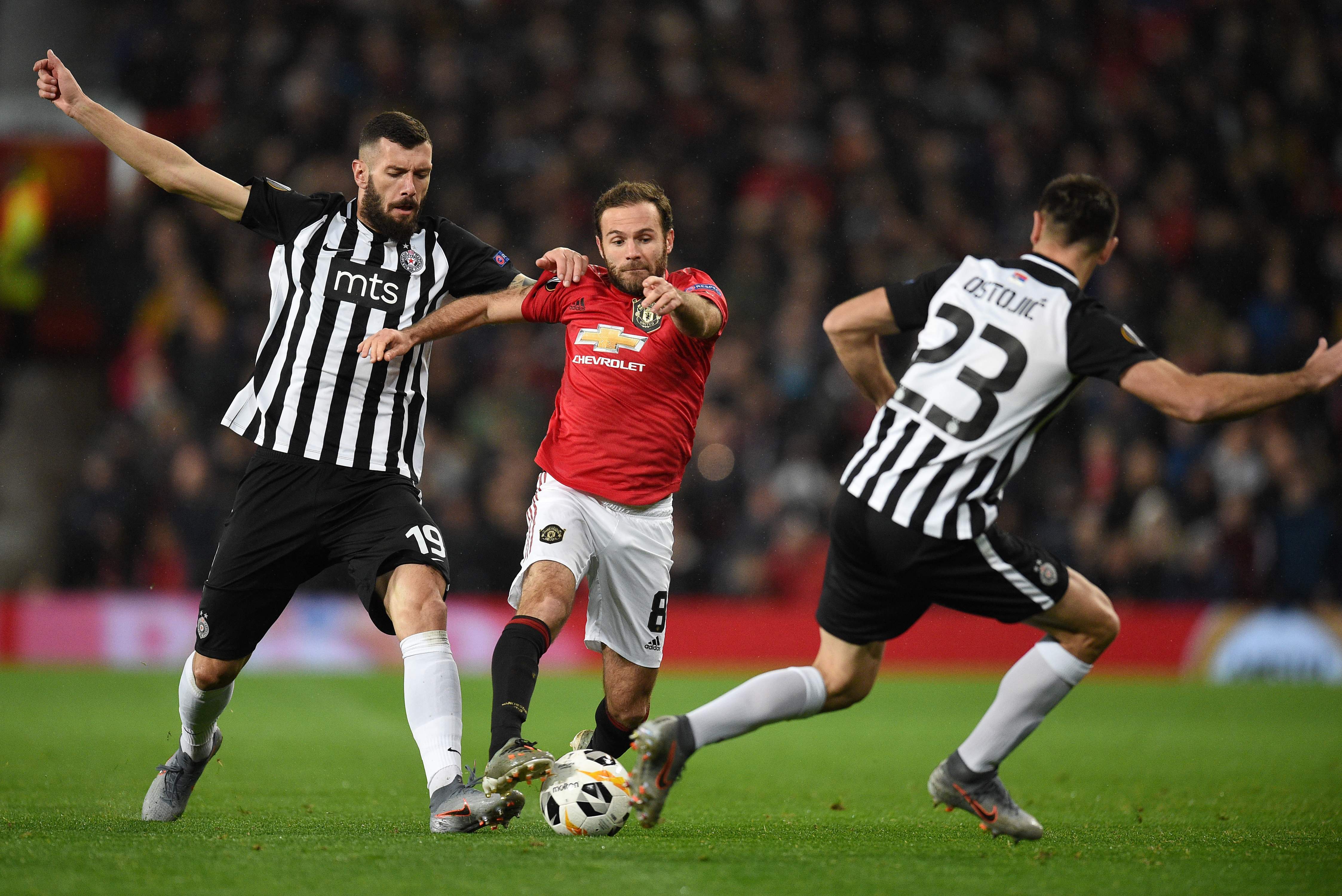 包含荷兰逆转巴萨,奥亚尔萨瓦尔刷新纪录的词条 包含荷兰逆转巴萨,奥亚尔萨瓦尔刷新纪录的词条