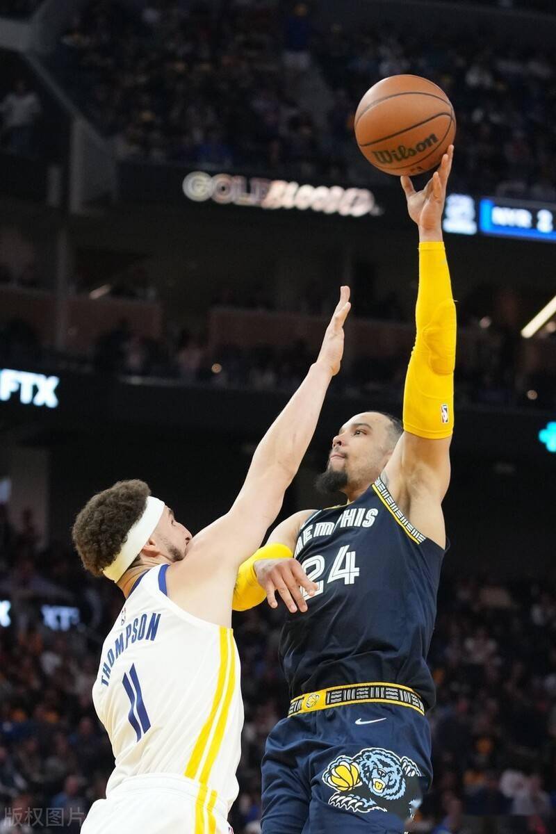 浙江队险胜山西队，库里惊艳四座