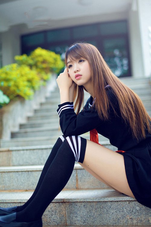 欧冠淘汰赛之夜，中场能量引擎，班凯罗的存在感如何拉满全场？