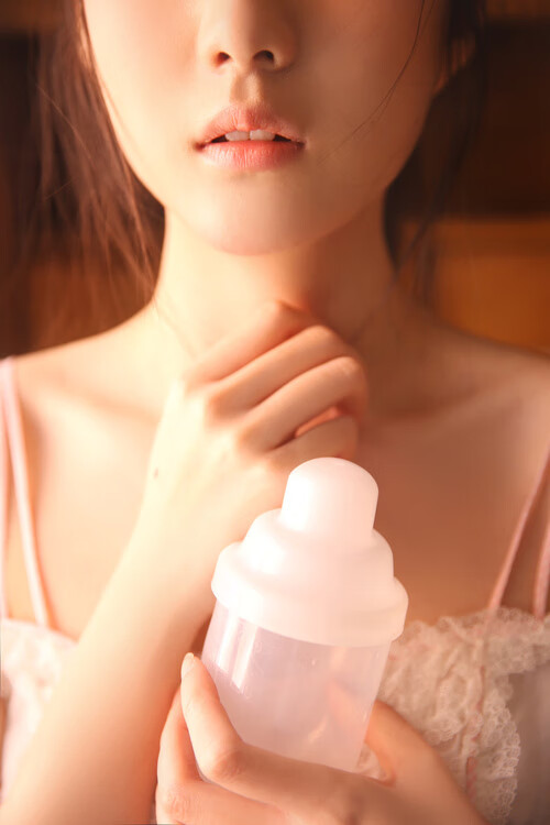 跨越大陆的传球艺术,哈弗茨在加拿大与几内亚友谊赛中的中场统治